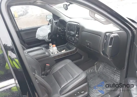 2015 GMC Sierra 1500 Denali z USA, uszkodzony, nr VIN 3GTU2WEC0FG497492